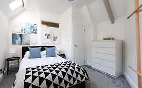 Beach View Apartment